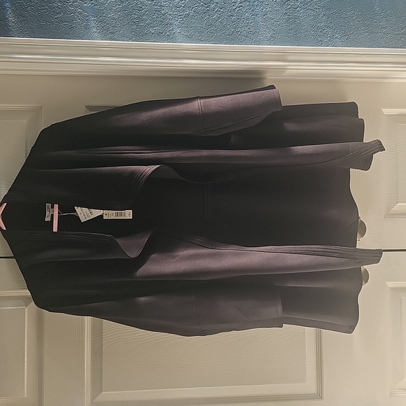Elegant NWT MAX STUDIO Draped Collar Scuba Jacket Black 1X - Picture 4 of 14
